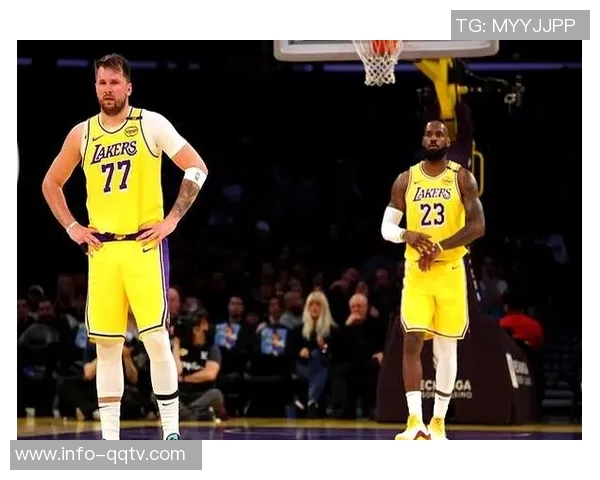 开拓者媒体人称里夫斯状态出色湖人队在东契奇与老詹归来后实力不容小觑