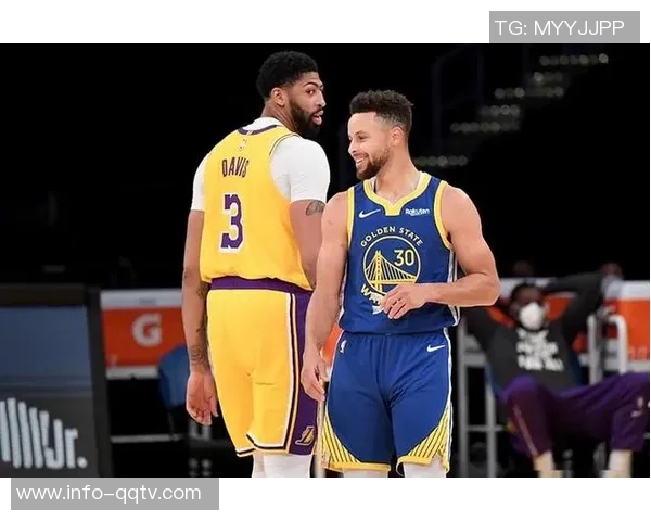 止住颓势的关键时刻托马斯弧顶强投完成31助太阳逆转局势