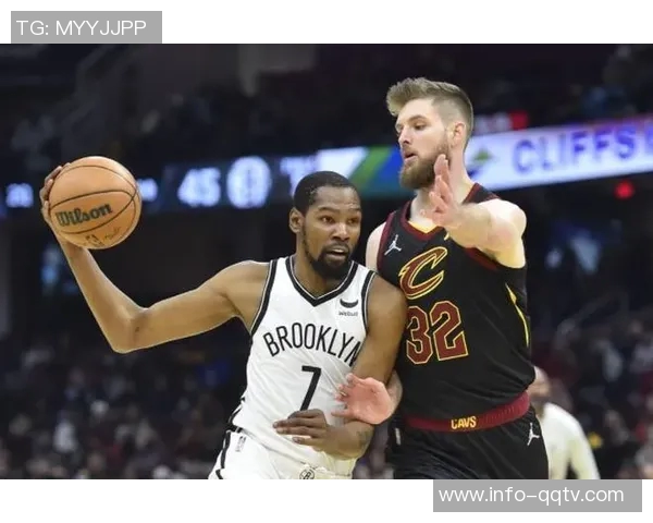 怀特闪耀全场29分钟内高效砍下30分7板9助助球队获胜